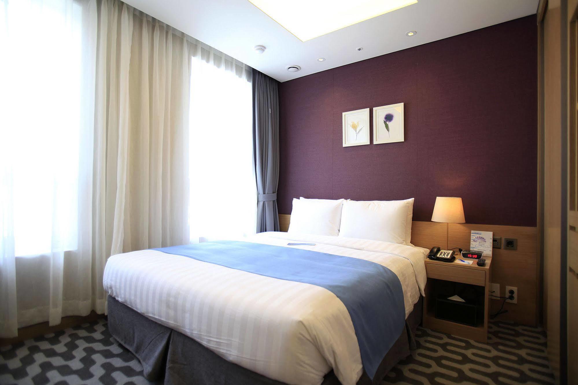 Days Hotel By Wyndham Seoul Myeongdong Kültér fotó